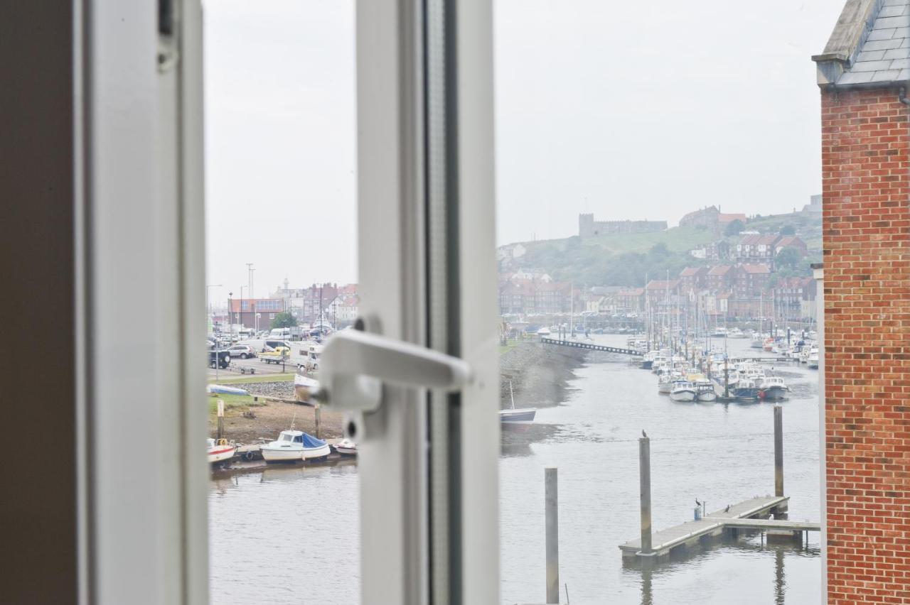 Watermark Apartments Whitby Ruang foto