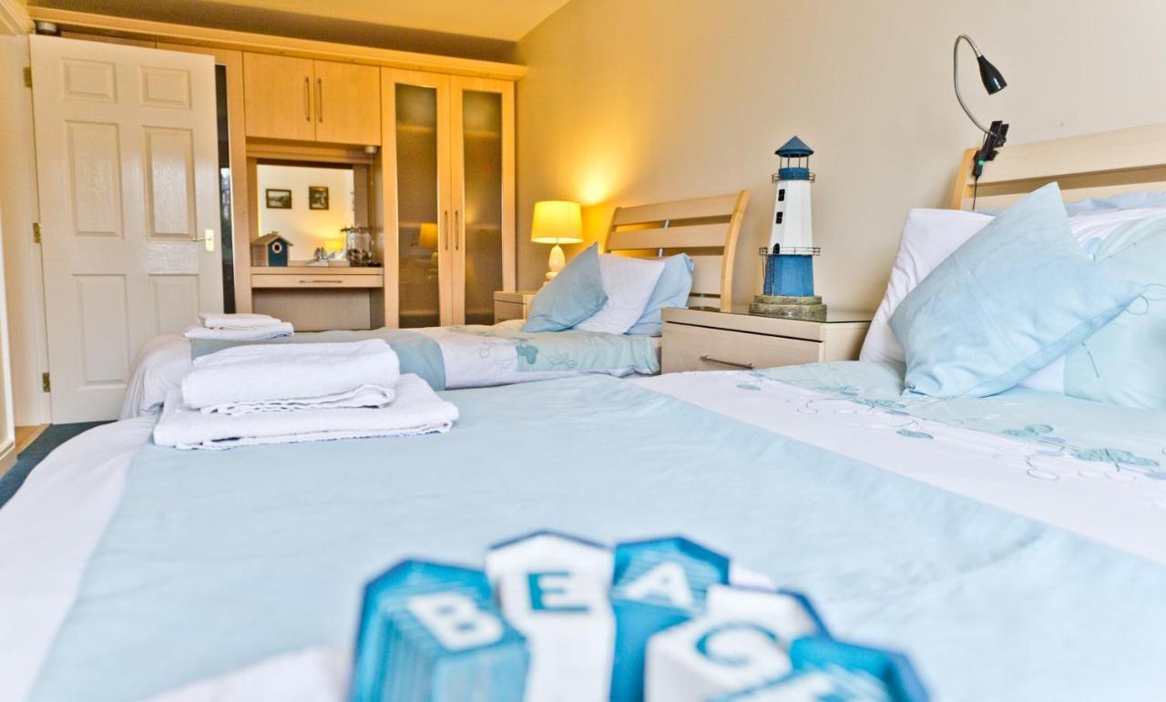 Watermark Apartments Whitby Ruang foto